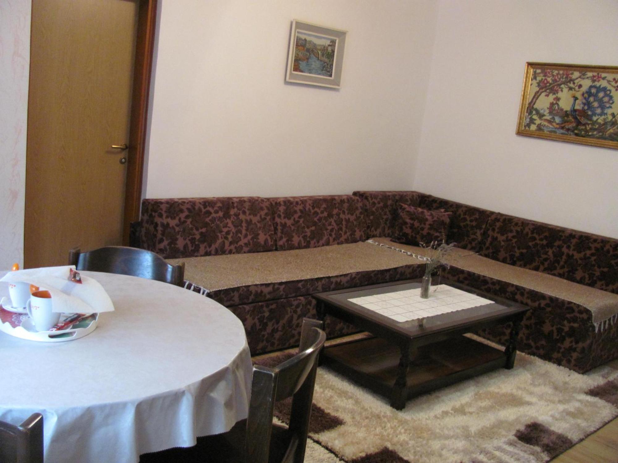 Apartment Safir - Free Parking 사라예보 외부 사진